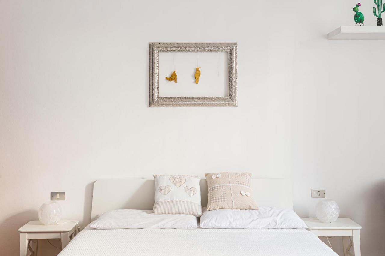 Comfy Apartment In Corso Como Милано Екстериор снимка